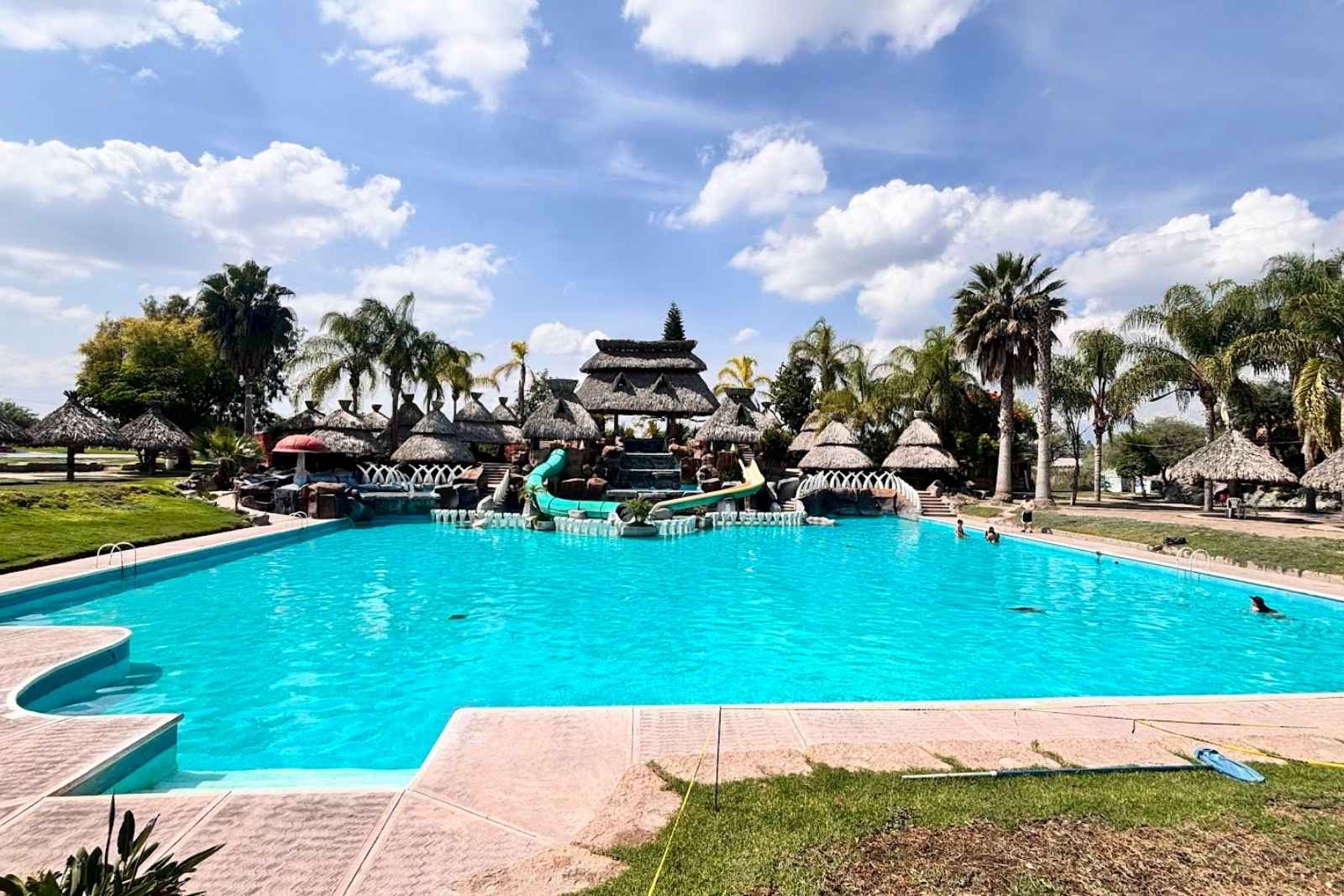 Alberca familiar en Parque Acuático Valle Paraíso